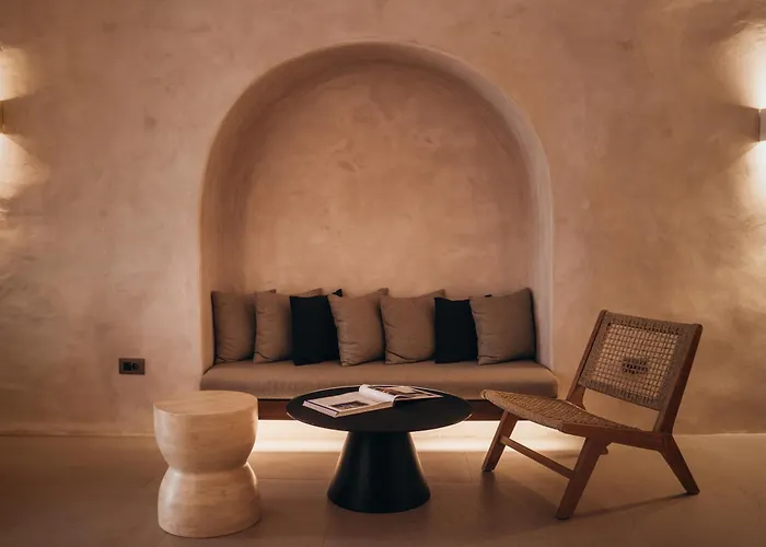 Aethra Vegan Caves Pýrgos