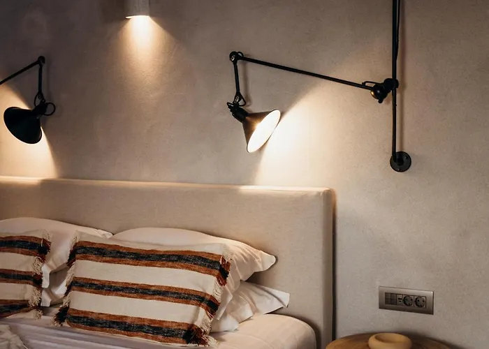 Aethra Vegan Caves Pýrgos