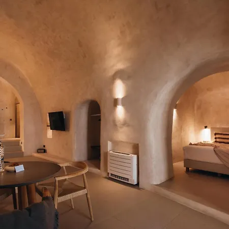 Aethra Vegan Caves *