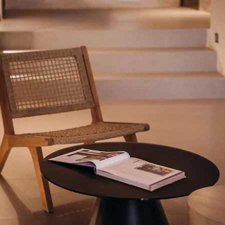 Aethra Vegan Caves וילה