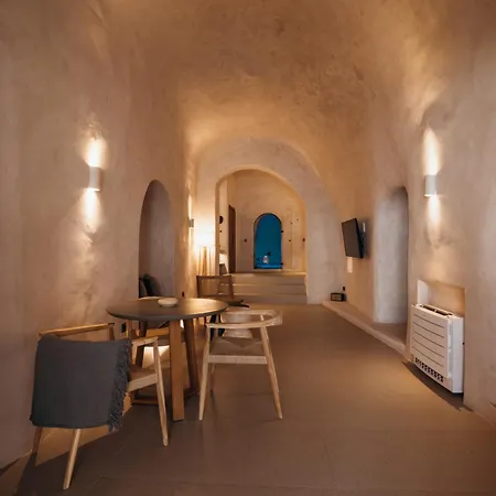 וילה Aethra Vegan Caves *