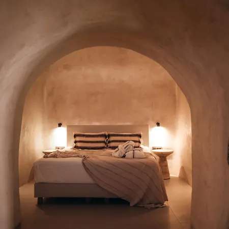 Aethra Vegan Caves *